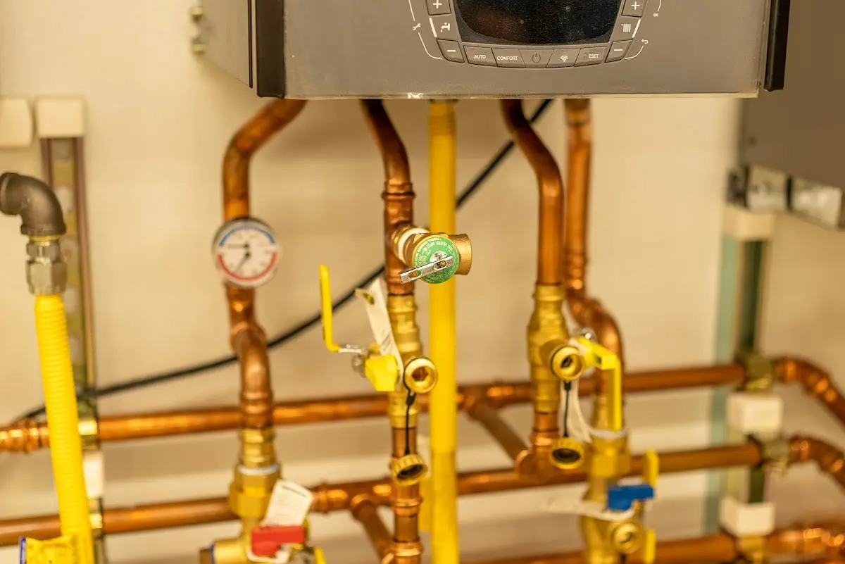 Licensed technician providing Pipe Repair for a homeowner in Cairo